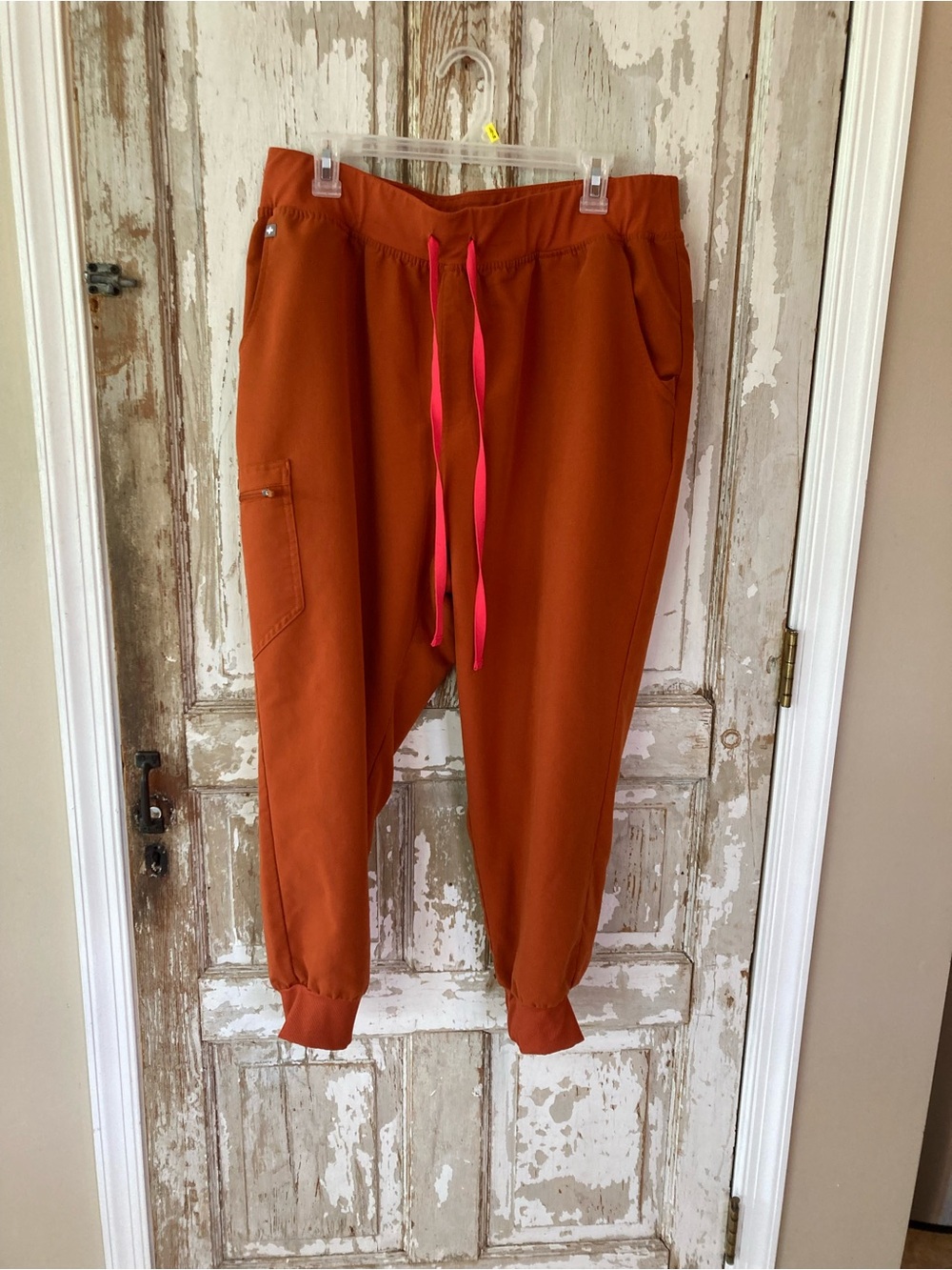 Figs Rust Scrub Pants/Joggers - 3XL Petite - Zamora
